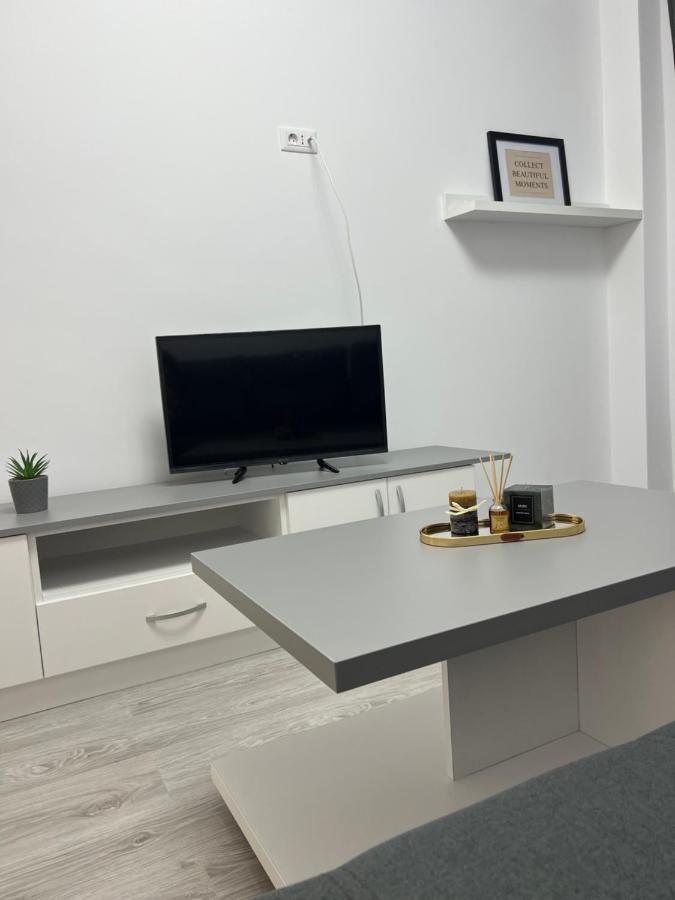 Sunny Accommodation Suceava Exterior foto