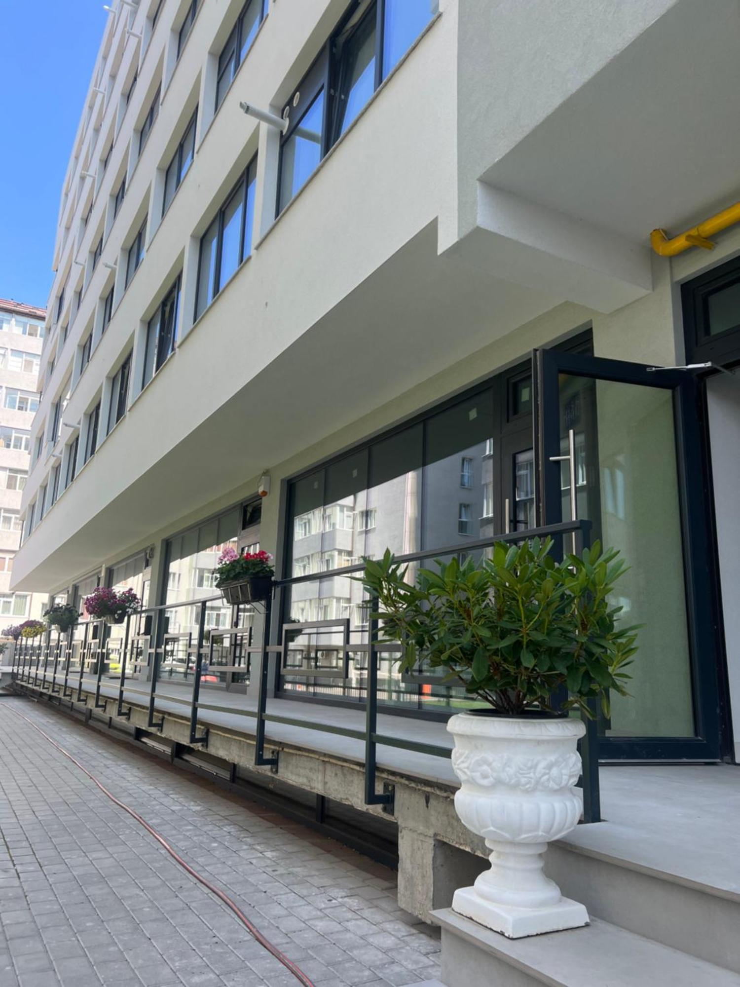 Sunny Accommodation Suceava Exterior foto